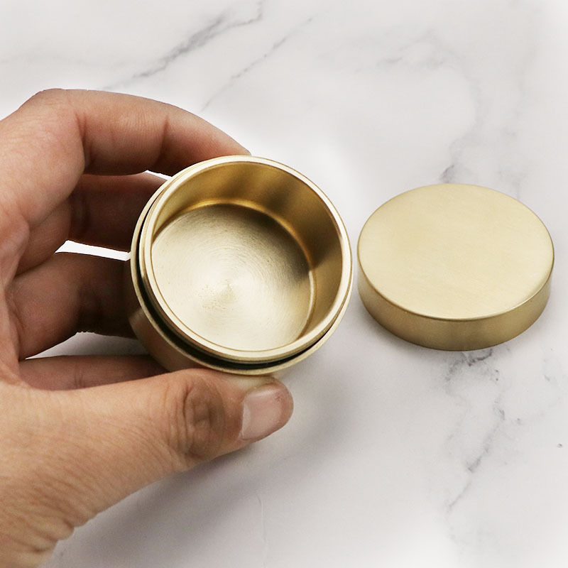Латунная коробка для лекарств, – обзор и цена Tin Container Lid